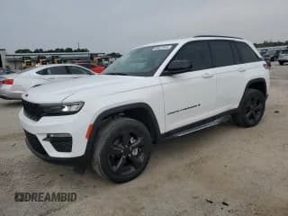 ✅ 2023 Jeep Grand Cherokee Limited • VIN: 1C4RJGBG1PC503777 • Лот: 59531945. Опубликован ранее на Copart с пробегом 23 396 миль. Бесплатный доступ к архиву аукционных продаж из США и подробный отчёт об истории автомобиля на DreamBid. Изображение 1.