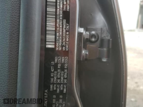 ✅ 2021 Jeep Renegade Latitude • VIN: ZACNJCBB9MPM48950 • Lot: 71739315. Listed on Copart with 44,759 mi. Free auction sales archive from the USA and detailed vehicle history report at DreamBid. Image 13.