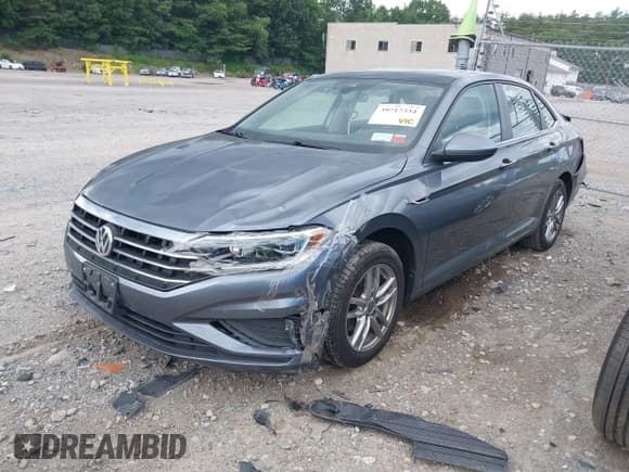 ✅ 2019 Volkswagen Jetta SEL • VIN: 3VWE57BU6KM009878 • Lot: 39717334. Listed on IAAI with 103,783 mi. Free auction sales archive from the USA and detailed vehicle history report at DreamBid. Image 18.