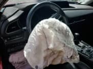 ✅ 2020 Mazda CX-30 Premium • VIN: 3MVDMAEM8LM116599 • Lot: 66833155. Wystawiony na Copart z przebiegiem Nie podano. Bezpłatny archiwum sprzedaży aukcyjnych z USA i szczegółowy raport historii pojazdu na DreamBid. Zdjęcie 9.