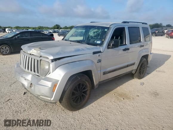 ✅ 2012 Jeep Liberty Arctic • VIN: 1C4PJMAK8CW123954 • Lot: 68204985. Listed on Copart with 76,409 mi. Free auction sales archive from the USA and detailed vehicle history report at DreamBid. Image 1.