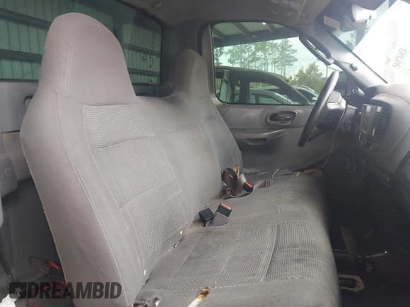 ✅ 2003 Ford F-150 XL • VIN: 2FTRF18293CB03660 • Lot: 43647045. Listed on IAAI with Not provided. Free auction sales archive from the USA and detailed vehicle history report at DreamBid. Image 8.