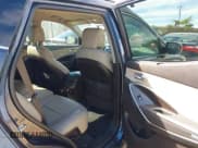 ✅ 2018 Hyundai Santa Fe 2.4L • VIN: 5NMZUDLBXJH059736 • Лот: 43445713. Опубликован ранее на IAAI с пробегом 138 393 миль. Бесплатный доступ к архиву аукционных продаж из США и подробный отчёт об истории автомобиля на DreamBid. Изображение 8.