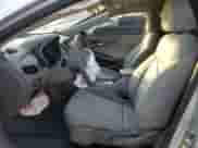 2019 Chevrolet Malibu LS z VIN 1G1ZC5ST2KF197460, wystawiony jako Copart lot #80668135 z przebiegiem 143 719 mil mil oraz Szkoda całkowita • Salvage title. Historia ofert i sprzedaży dostępna na DreamBid. Obrazek 7.