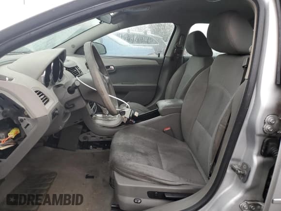 ✅ 2012 Chevrolet Malibu 1FL • VIN: 1G1ZA5EU6CF306479 • Lot: 80835464. Listed on Copart with 141,713 mi. Free auction sales archive from the USA and detailed vehicle history report at DreamBid. Image 7.