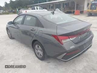 2025 Hyundai Elantra SE с VIN KMHLL4DG8SU910392, выставлен на аукционе IAAI как лот 43174872 с пробегом 6 028 миль миль и . История ставок и продаж доступна на DreamBid. Изображение 3.