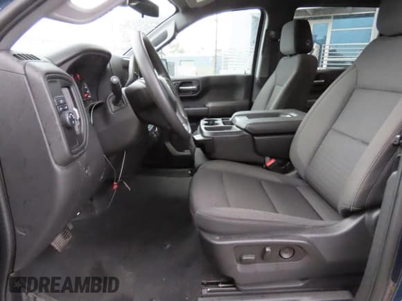 ✅ 2023 Chevrolet Silverado 1500 Custom • VIN: 3GCPABEK4PG182678 • Лот: 93682165. Опубликован ранее на Copart с пробегом 45 999 миль. Бесплатный доступ к архиву аукционных продаж из США и подробный отчёт об истории автомобиля на DreamBid. Изображение 9.