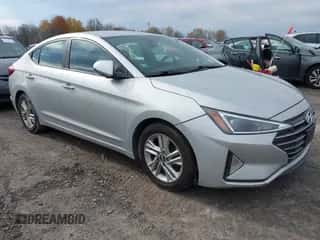 2019 Hyundai Elantra SEL z VIN 5NPD84LF2KH418213, wystawiony jako IAAI lot #43586246 z przebiegiem 184 127 mil mil oraz . Historia ofert i sprzedaży dostępna na DreamBid. Obrazek 1.