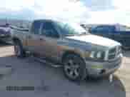 2008 Dodge 1500 SLT с VIN 1D7HA18N28J151990, выставлен на аукционе IAAI как лот 43390212 с пробегом 276 007 миль миль и . История ставок и продаж доступна на DreamBid. Изображение 1.