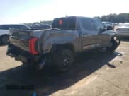 ✅ 2022 Toyota Tundra SR5 • VIN: 5TFLA5DB1NX042887 • Лот: 80849905. Опубликован ранее на Copart с пробегом Не указан. Бесплатный доступ к архиву аукционных продаж из США и подробный отчёт об истории автомобиля на DreamBid. Изображение 3.