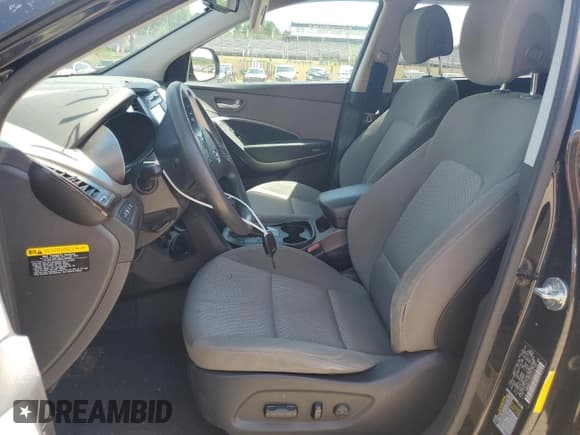 ✅ 2017 Hyundai Santa Fe SE • VIN: KM8SMDHF2HU223718 • Лот: 57117714. Опубликован ранее на Copart с пробегом 110 392 миль. Бесплатный доступ к архиву аукционных продаж из США и подробный отчёт об истории автомобиля на DreamBid. Изображение 7.