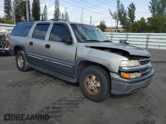 2000 Chevrolet Suburban LS с VIN 3GNEC16TXYG174192, выставлен на аукционе Copart как лот 81283754 с пробегом 329 595 миль миль и Списание • Salvage title. История ставок и продаж доступна на DreamBid. Изображение 4.