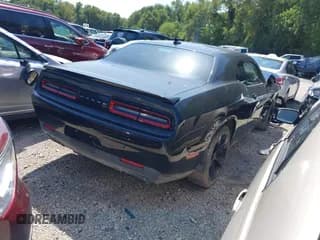 ✅ 2017 Dodge Challenger R/T • VIN: 2C3CDZBT8HH606039 • Lot: 40267305. Wystawiony na IAAI z przebiegiem 69 024 mil. Bezpłatny archiwum sprzedaży aukcyjnych z USA i szczegółowy raport historii pojazdu na DreamBid. Zdjęcie 4.