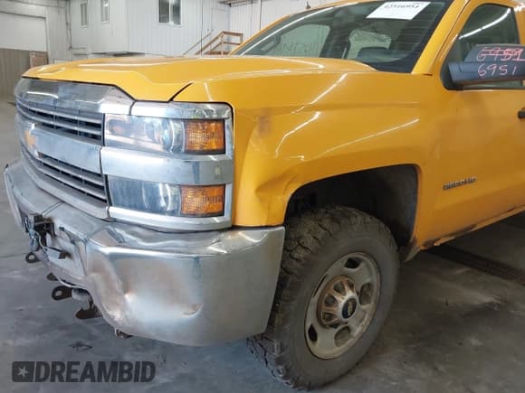 ✅ 2018 Chevrolet Silverado 2500HD Work Truck • VIN: 1GC1KUEG0JF173852 • Lot: 42516951. Listed on IAAI with 56,095 mi. Free auction sales archive from the USA and detailed vehicle history report at DreamBid. Image 6.