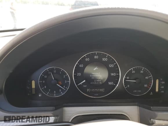 ✅ 2009 Mercedes-Benz E 320 • VIN: WDBUF22X79B373087 • Lot: 68605214. Wystawiony na Copart z przebiegiem 195 757 mil. Bezpłatny archiwum sprzedaży aukcyjnych z USA i szczegółowy raport historii pojazdu na DreamBid. Zdjęcie 9.