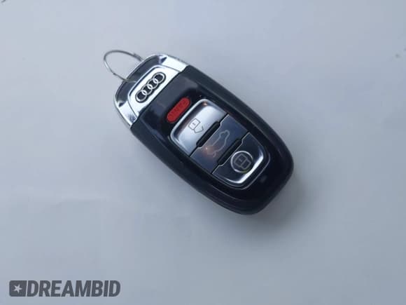 ✅ 2017 Audi A7 Premium Plus • VIN: WAUW2AFC6HN025573 • Lot: 41479846. Listed on IAAI with 82,573 mi. Free auction sales archive from the USA and detailed vehicle history report at DreamBid. Image 11.