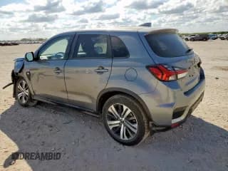 ✅ 2023 Mitsubishi Outlander ES • VIN: JA4ARUAU2PU004907 • Лот: 82453025. Опубликован ранее на Copart с пробегом 17 115 миль. Бесплатный доступ к архиву аукционных продаж из США и подробный отчёт об истории автомобиля на DreamBid. Изображение 2.
