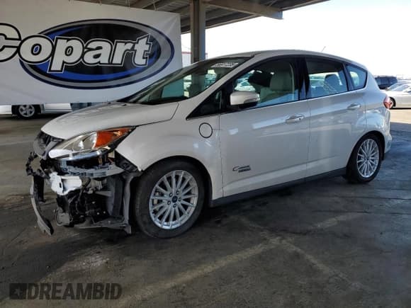 ✅ 2016 Ford C-Max SEL • VIN: 1FADP5CU3GL115103 • Lot: 56917235. Wystawiony na Copart z przebiegiem 28 128 mil. Bezpłatny archiwum sprzedaży aukcyjnych z USA i szczegółowy raport historii pojazdu na DreamBid. Zdjęcie 1.