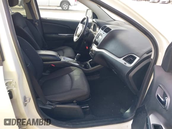 ✅ 2013 Dodge Journey Canada Value • VIN: 3C4PDCAB8DT713340 • Lot: 41537461. Listed on IAAI with 266,377 mi. Free auction sales archive from the USA and detailed vehicle history report at DreamBid. Image 5.