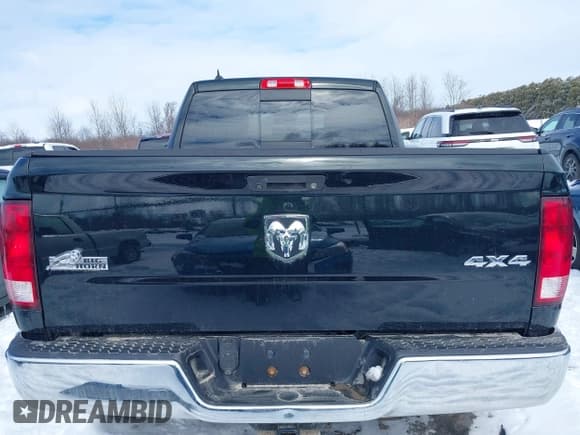 ✅ 2015 Ram 1500 Outdoorsman • VIN: 1C6RR7GGXFS606208 • Лот: 41660434. Опубликован ранее на IAAI с пробегом 135 087 миль. Бесплатный доступ к архиву аукционных продаж из США и подробный отчёт об истории автомобиля на DreamBid. Изображение 16.