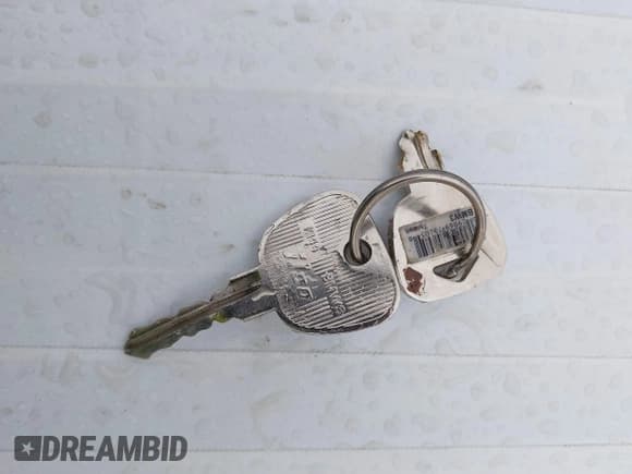 ✅ 1988 BMW 6 Series • VIN: WBAEC8414J3266701 • Лот: 43871516. Опубликован ранее на IAAI с пробегом 129 828 миль. Бесплатный доступ к архиву аукционных продаж из США и подробный отчёт об истории автомобиля на DreamBid. Изображение 11.