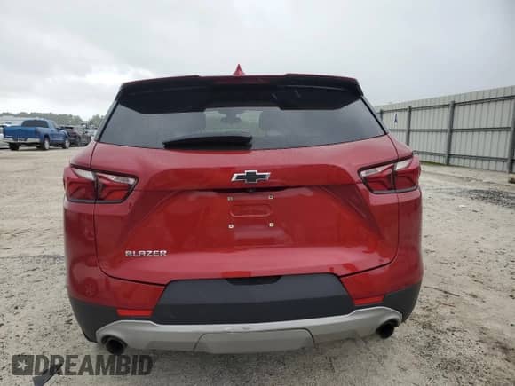 2022 Chevrolet Blazer LT z VIN 3GNKBCR45NS187172, wystawiony jako Copart lot #70902464 z przebiegiem 60 487 mil mil oraz Nie do naprawy • Non repairable. Historia ofert i sprzedaży dostępna na DreamBid. Obrazek 6.