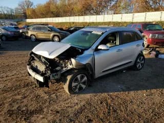 ✅ 2017 Kia Niro EX • VIN: KNDCC3LC2H5053731 • Lot: 90145915. Wystawiony na Copart z przebiegiem Nie podano. Bezpłatny archiwum sprzedaży aukcyjnych z USA i szczegółowy raport historii pojazdu na DreamBid. Zdjęcie 1.