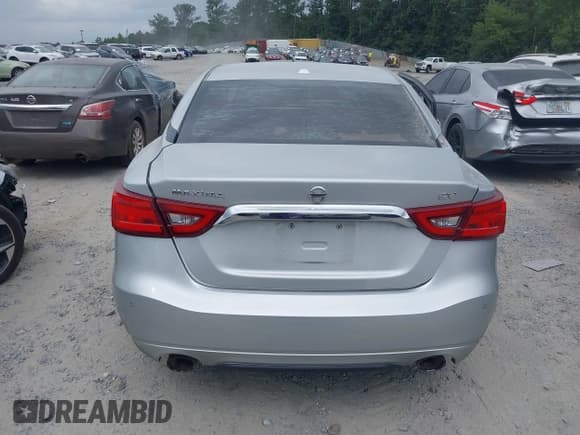 ✅ 2017 Nissan Maxima SL • VIN: 1N4AA6AP4HC425737 • Лот: 42709853. Опубликован ранее на IAAI с пробегом 172 609 миль. Бесплатный доступ к архиву аукционных продаж из США и подробный отчёт об истории автомобиля на DreamBid. Изображение 15.