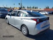 ✅ 2020 Toyota Prius LE • VIN: JTDKARFU2L3123645 • Lot: 43466371. Listed on IAAI with 17,856 mi. Free auction sales archive from the USA and detailed vehicle history report at DreamBid. Image 3.