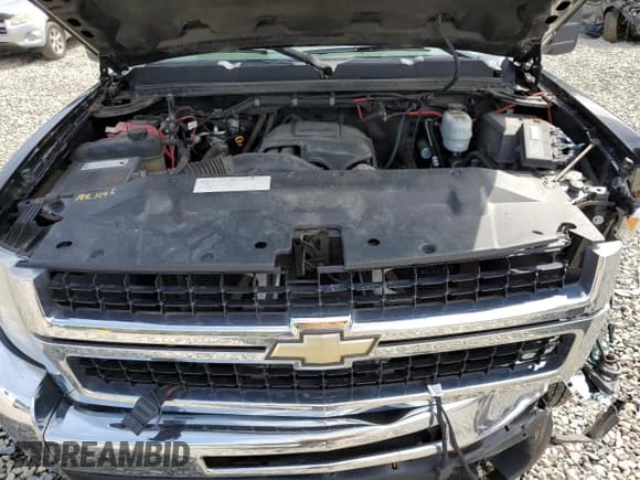 ✅ 2008 Chevrolet Silverado 2500HD 1LT • VIN: 1GCHK29KX8E175321 • Lot: 56190415. Wystawiony na Copart z przebiegiem 135 748 mil. Bezpłatny archiwum sprzedaży aukcyjnych z USA i szczegółowy raport historii pojazdu na DreamBid. Zdjęcie 11.