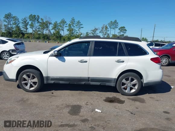 ✅ 2013 Subaru Outback Limited • VIN: 4S4BRDSC3D2265711 • Лот: 43470907. Опубликован ранее на IAAI с пробегом 114 657 миль. Бесплатный доступ к архиву аукционных продаж из США и подробный отчёт об истории автомобиля на DreamBid. Изображение 15.