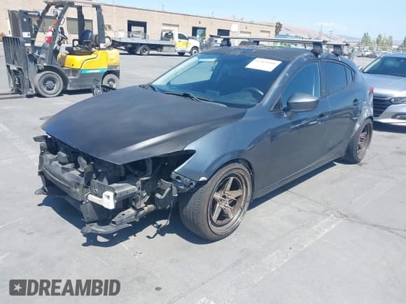✅ 2014 Mazda 3 i Sport • VIN: JM1BM1K75E1204517 • Lot: 42569990. Listed on IAAI with 98,502 mi. Free auction sales archive from the USA and detailed vehicle history report at DreamBid. Image 2.