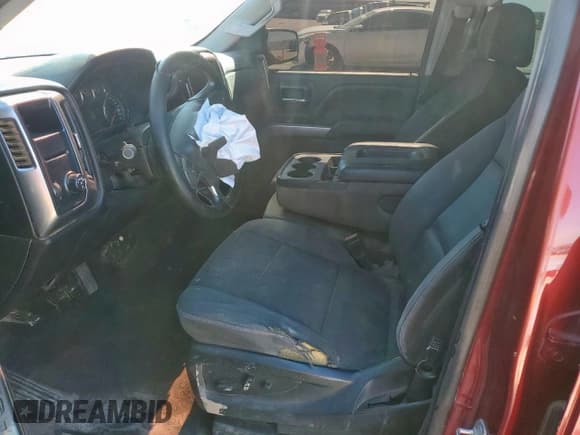 ✅ 2018 Chevrolet Silverado 1500 LT • VIN: 3GCPCREC3JG498866 • Lot: 84430945. Wystawiony na Copart z przebiegiem 130 819 mil. Bezpłatny archiwum sprzedaży aukcyjnych z USA i szczegółowy raport historii pojazdu na DreamBid. Zdjęcie 7.