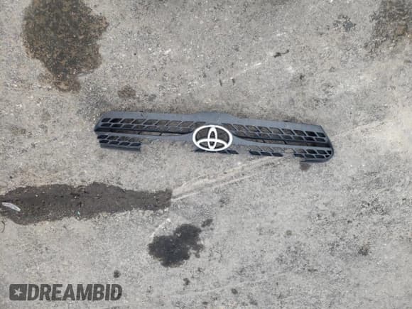 ✅ 2006 Toyota Matrix XR • VIN: 2T1KR32E06C610987 • Lot: 91597555. Wystawiony na Copart z przebiegiem 243 313 mil. Bezpłatny archiwum sprzedaży aukcyjnych z USA i szczegółowy raport historii pojazdu na DreamBid. Zdjęcie 13.