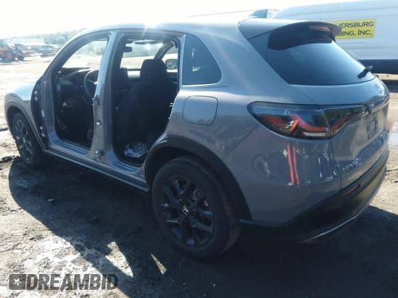 ✅ 2024 Honda HR-V Sport • VIN: 3CZRZ2H5XRM749403 • Лот: 43256812. Опубликован ранее на IAAI с пробегом Не указан. Бесплатный доступ к архиву аукционных продаж из США и подробный отчёт об истории автомобиля на DreamBid. Изображение 3.