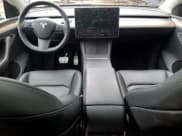 ✅ 2023 Tesla Model Y Performance • VIN: 7SAYGDEF6PF802246 • Lot: 90701715. Wystawiony na Copart z przebiegiem 36 430 mil. Bezpłatny archiwum sprzedaży aukcyjnych z USA i szczegółowy raport historii pojazdu na DreamBid. Zdjęcie 8.