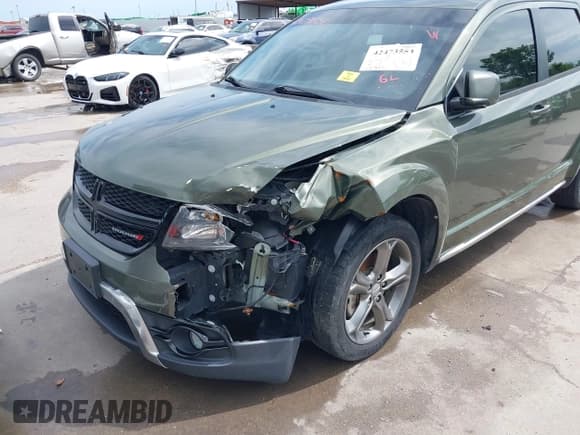 ✅ 2017 Dodge Journey Crossroad Plus • VIN: 3C4PDCGB2HT566106 • Лот: 42473554. Опубликован ранее на IAAI с пробегом 112 873 миль. Бесплатный доступ к архиву аукционных продаж из США и подробный отчёт об истории автомобиля на DreamBid. Изображение 6.
