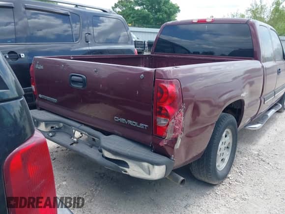 2003 Chevrolet Silverado 1500 LS с VIN 2GCEC19X031167261, выставлен на аукционе IAAI как лот 42334168 с пробегом 136 052 миль миль и . История ставок и продаж доступна на DreamBid. Изображение 4.