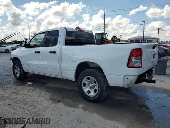✅ 2019 Ram 1500 Tradesman • VIN: 1C6RRECT4KN664217 • Lot: 67994905. Wystawiony na Copart z przebiegiem 132 926 mil. Bezpłatny archiwum sprzedaży aukcyjnych z USA i szczegółowy raport historii pojazdu na DreamBid. Zdjęcie 2.