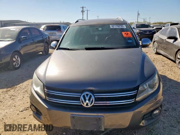 ✅ 2012 Volkswagen Tiguan S • VIN: WVGAV7AX4CW003829 • Lot: 92178235. Listed on Copart with Not provided. Free auction sales archive from the USA and detailed vehicle history report at DreamBid. Image 5.