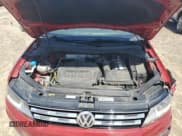 ✅ 2018 Volkswagen Tiguan S • VIN: 3VV1B7AX5JM044272 • Lot: 52501275. Wystawiony na Copart z przebiegiem 79 977 mil. Bezpłatny archiwum sprzedaży aukcyjnych z USA i szczegółowy raport historii pojazdu na DreamBid. Zdjęcie 12.