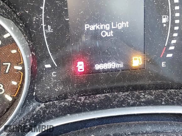 ✅ 2018 Jeep Compass Sport • VIN: 3C4NJCAB2JT488859 • Лот: 43159458. Опубликован ранее на IAAI с пробегом 96 899 миль. Бесплатный доступ к архиву аукционных продаж из США и подробный отчёт об истории автомобиля на DreamBid. Изображение 14.