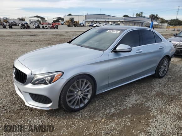 ✅ 2016 Mercedes-Benz C 300 • VIN: 55SWF4JB9GU131549 • Lot: 93299635. Listed on Copart with 126,334 mi. Free auction sales archive from the USA and detailed vehicle history report at DreamBid. Image 1.