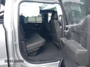 ✅ 2021 Chevrolet Silverado 1500 LT Trail Boss • VIN: 1GCPYFEL9MZ155550 • Lot: 42785163. Wystawiony na IAAI z przebiegiem 33 322 mil. Bezpłatny archiwum sprzedaży aukcyjnych z USA i szczegółowy raport historii pojazdu na DreamBid. Zdjęcie 8.