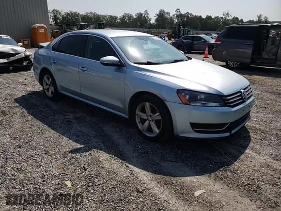 ✅ 2012 Volkswagen Passat SE • VIN: 1VWBP7A32CC040974 • Lot: 62187035. Listed on Copart with 217,728 mi. Free auction sales archive from the USA and detailed vehicle history report at DreamBid. Image 13.