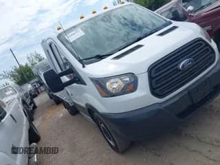 ✅ 2018 Ford Transit • VIN: 1FDYR5ZMXJKA99715 • Лот: 42908357. Опубликован ранее на IAAI с пробегом 111 399 миль. Бесплатный доступ к архиву аукционных продаж из США и подробный отчёт об истории автомобиля на DreamBid. Изображение 1.