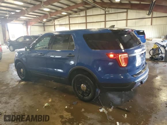 ✅ 2018 Ford Police Interceptor Utility • VIN: 1FM5K8AT0JGB93343 • Lot: 80195865. Wystawiony na Copart z przebiegiem 108 973 mil. Bezpłatny archiwum sprzedaży aukcyjnych z USA i szczegółowy raport historii pojazdu na DreamBid. Zdjęcie 2.