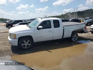 ✅ 2009 Chevrolet Silverado 1500 • VIN: 1GCEC39069Z165450 • Лот: 66836125. Опубликован ранее на Copart с пробегом 169 079 миль. Бесплатный доступ к архиву аукционных продаж из США и подробный отчёт об истории автомобиля на DreamBid. Изображение 1.