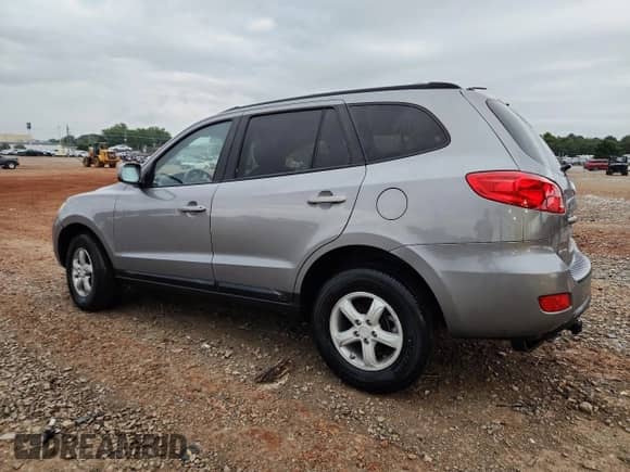 2008 Hyundai Santa Fe GLS с VIN 5NMSG13D58H161318, выставлен на аукционе Copart как лот 71818805 с пробегом 231 167 миль миль и Списание • Salvage title. История ставок и продаж доступна на DreamBid. Изображение 2.