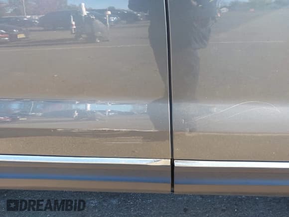 ✅ 2011 Ford Explorer XLT • VIN: 1FMHK8D80BGA44548 • Lot: 43462730. Wystawiony na IAAI z przebiegiem 187 442 mil. Bezpłatny archiwum sprzedaży aukcyjnych z USA i szczegółowy raport historii pojazdu na DreamBid. Zdjęcie 12.